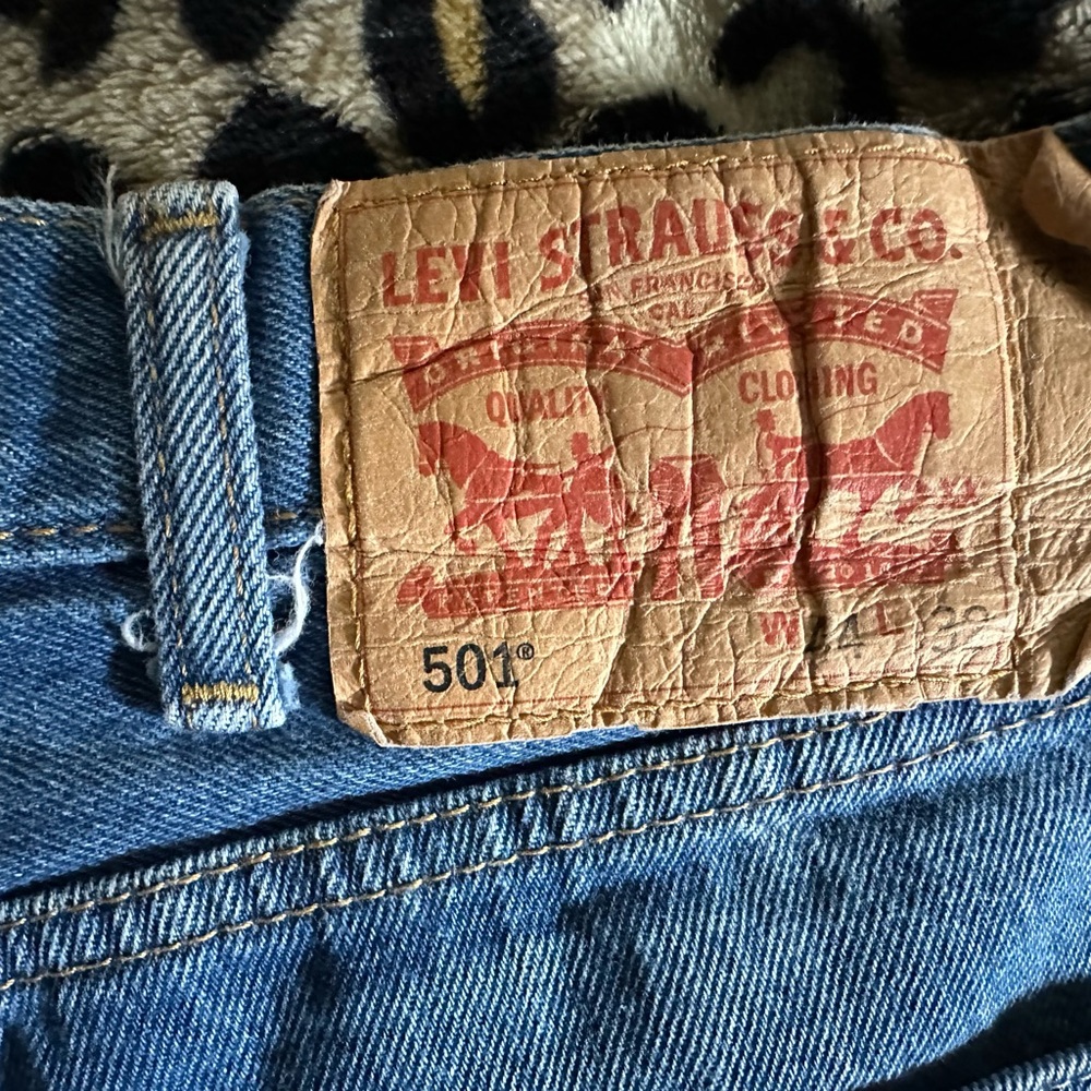 Men’s Size 44 501 Jeans